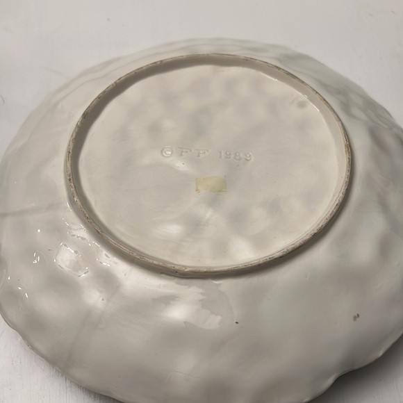 Vintage 1988 Fitz & Floyd Majolica Style Serving Dish Grapes Leaves - Picture 4 of 8